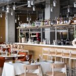 Fine Dining vs Casual Dining: Konsep Restoran Mana yang Paling Menguntungkan di Era Modern?